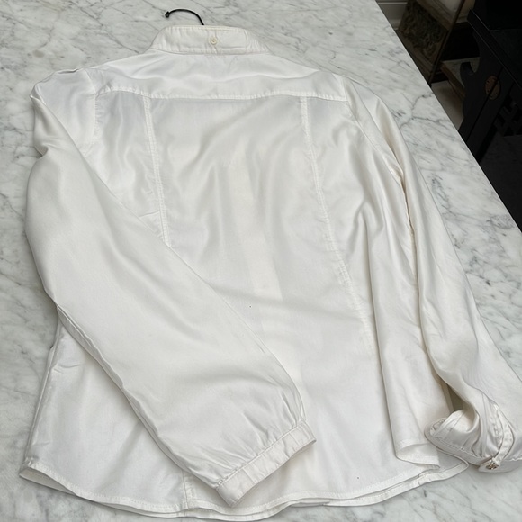 Woman’s prich button down shirt - Picture 9 of 12